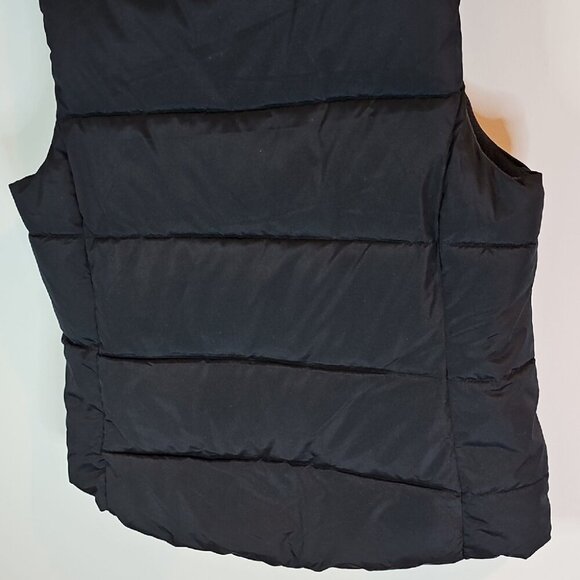 Old Navy Large Black Textured Fabric Puffer Vest - Picture 6 of 9